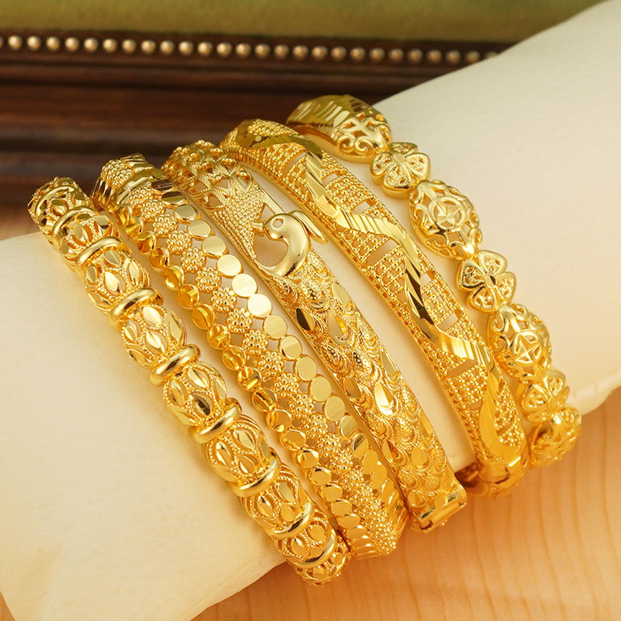 1 Stück Goldfarbenes Pfauen-Mo – Ethnic Fashion Dubai Bewertung und Preis