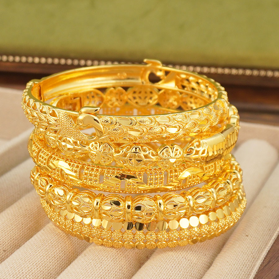 1 Stück Goldfarbenes Pfauen-Mo – Ethnic Fashion Dubai Bewertung und Preis