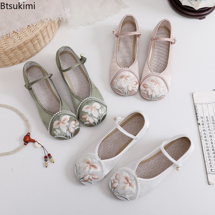 Modische bestickte Damenschuhe – Ethnic Fashion Bewertung und Preis