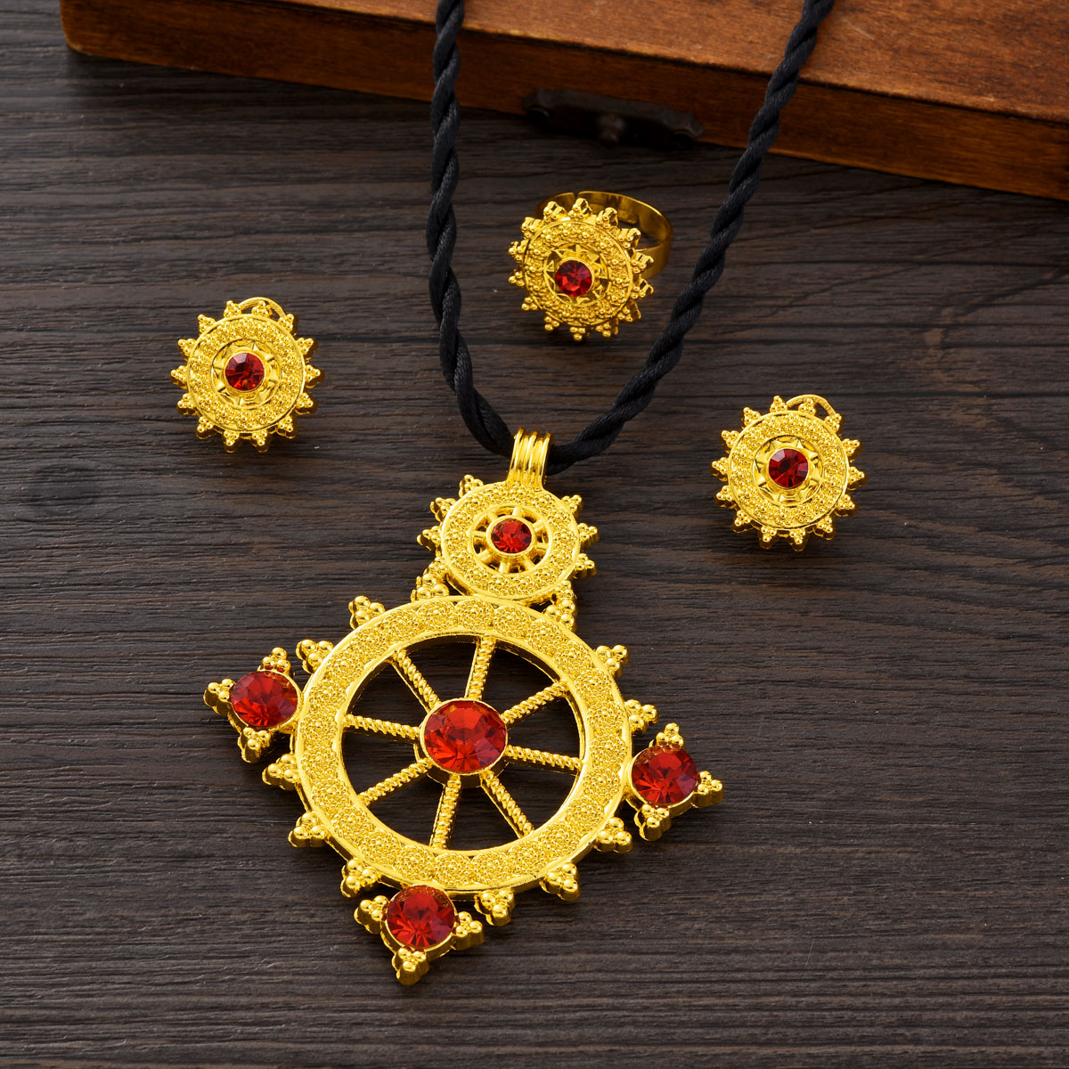 Dubai Afrika Goldene Farbe Coo – Ethnic Fashion Dubai Bewertung und Preis